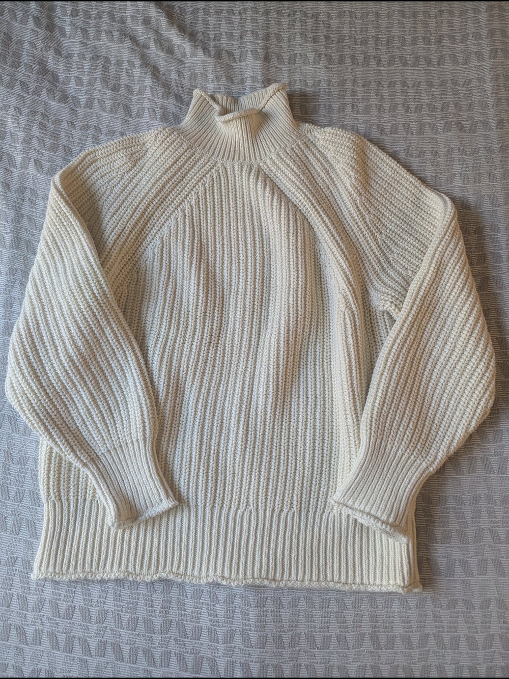 J. Crew Cream Ribbed Turtleneck Sweater Size M
